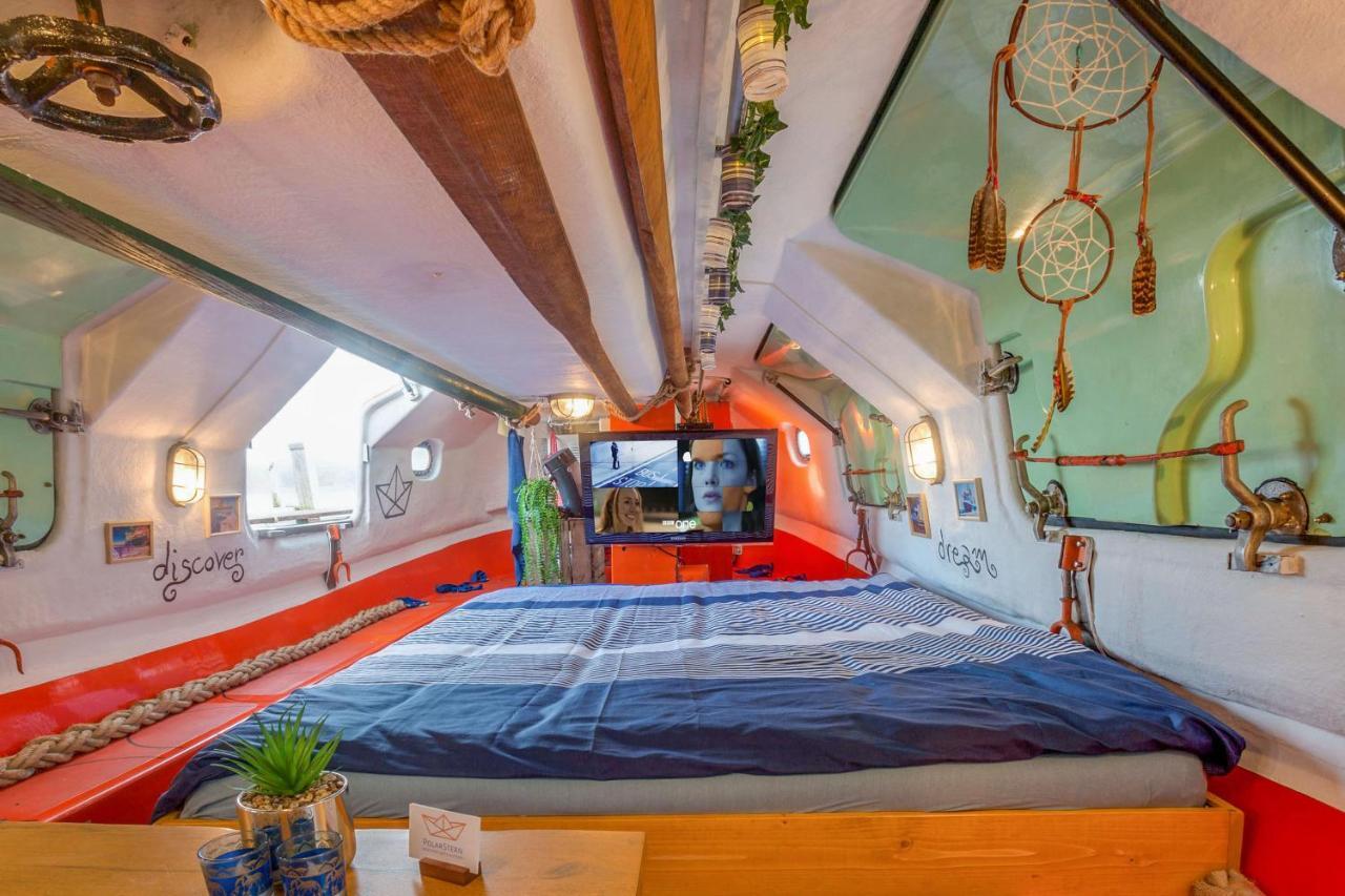 Polarstern - Unique Boatstay! Monnickendam Exterior foto